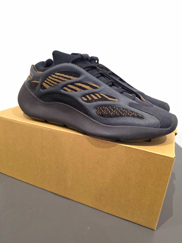 Adidas yeezy 700 - adidas,