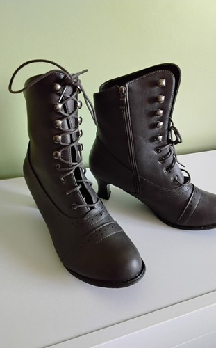 Ladies grey boots size - boots, 40