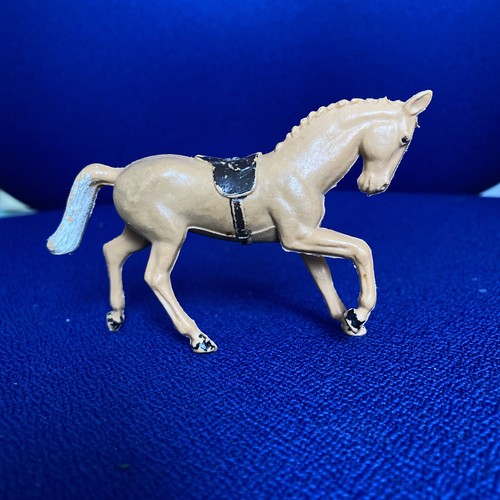 Vintage hard plastic horse - hard,