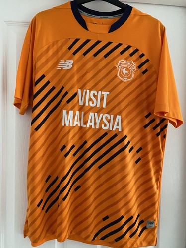 Cardiff city new - balance, third