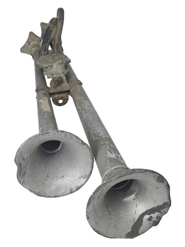 Antique air horn trico vacuum - horn,