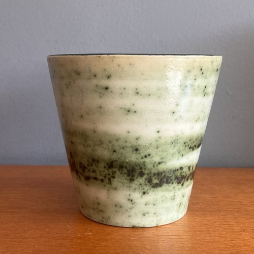 Vintage ltd green pottery - vf,