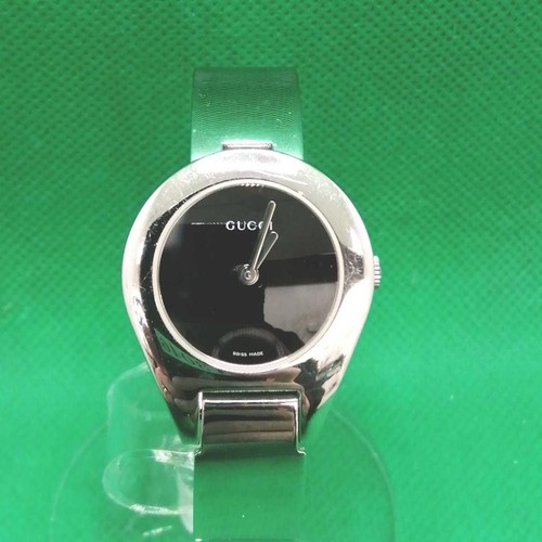 Gucci quartz wrist watch - gucci,