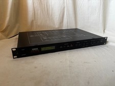 YAMAHA TX81Z FM TONE GENERATOR
