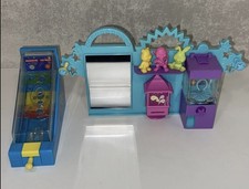 Vintage Polly Pocket 2004 Carnival Fairgrounds Set 