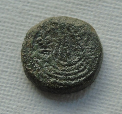 Medieval bronze coin weight - ae,