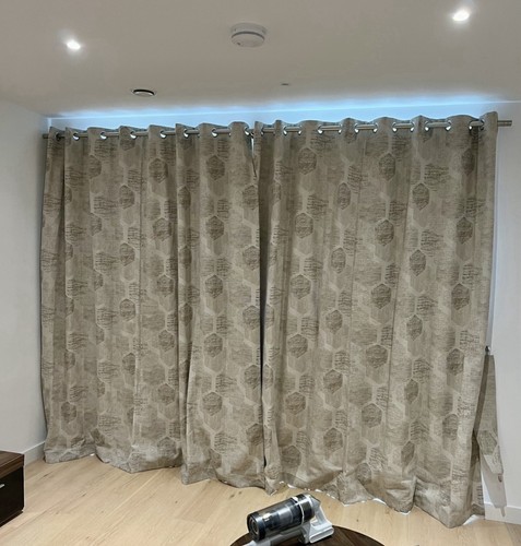 Curtains pairs high - curtains, 2