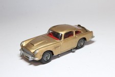 Corgi Toys No 261 James Bond 007 Aston Martin DB5 - 1st Issue Gold