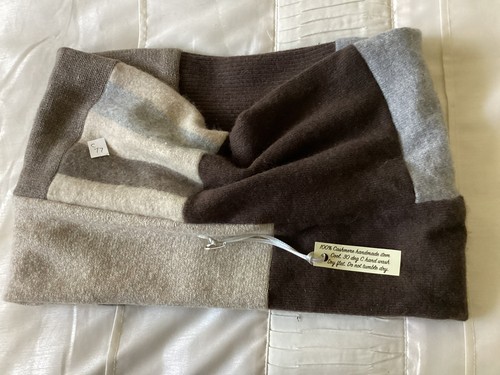100 cashmere redbone snood - 100%,