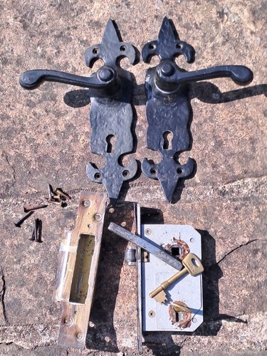 Door handles and chubb - handles,