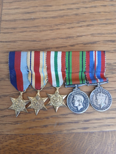 Ww2 mounted miniature medal - ww2,