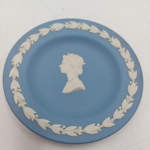 Queen elizabeth wedgwood - elizabeth,