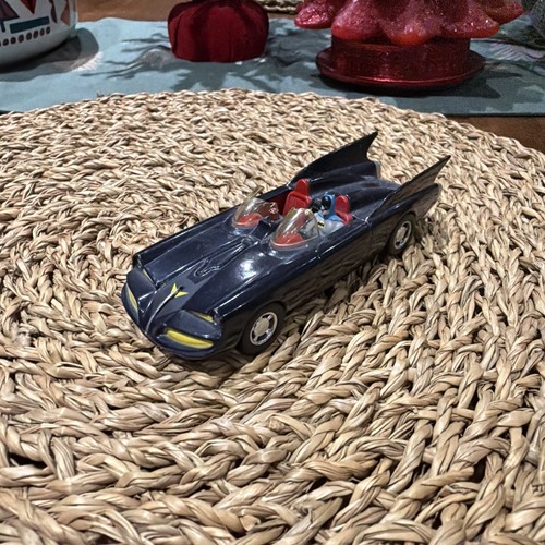 Vintage corgi batmobile batman - vintage,