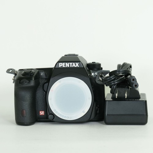 Pentax dslr camera - dslr, body