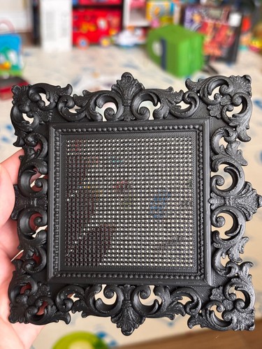 Printed cross stitch frame - cross,