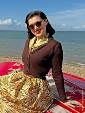 Vivien holloway jenny - holloway,