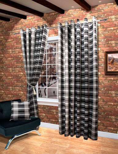 Pair eyelet lined curtains - pair,
