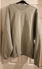 Brand New Medium Light Green