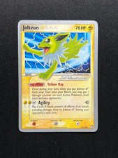 Pokemon TCG Jolteon Gold Star