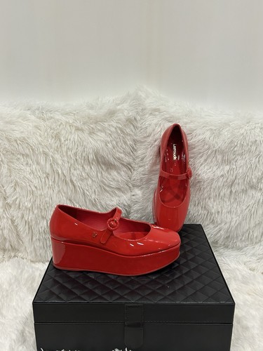 Larroude red patent leather - red,