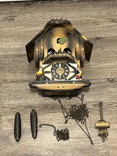 Cuckoo clock dancing cuendet - cuckoo,