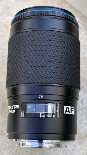 Tokina 730 lens - af, 75-300mm