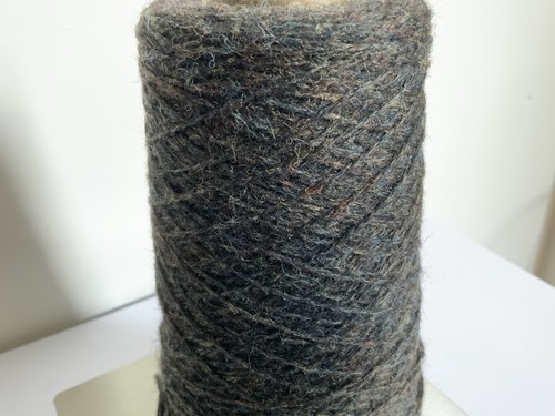 Grey ply shetland yarn - grey,