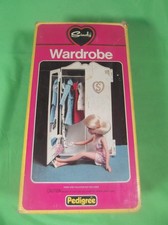 Sindy Wardrobe Playset