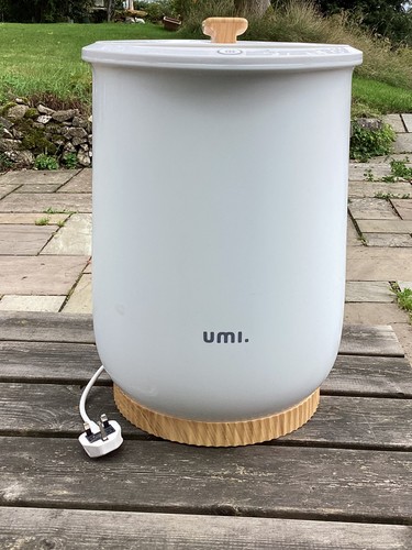 Towel warmer bucket - towel,