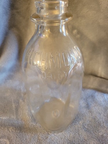 Vtg richmond dairy glass - vtg.,