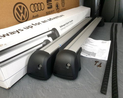 New genuine roof bars - new,
