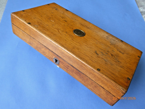 Vintage oak pistol case