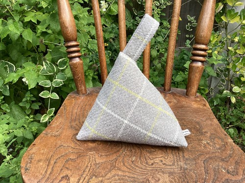 New handmade grey yellow - new, check