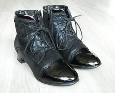 Pavers Ladies Laced Victorian