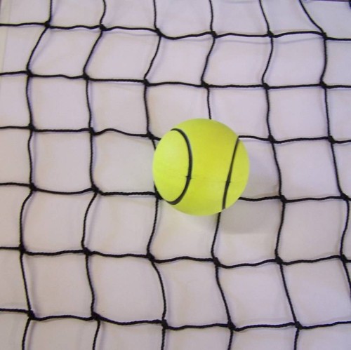 Black square mesh - x,