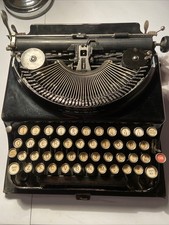 Remington Vintage Typewriter