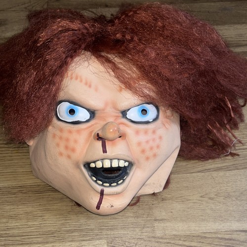 Vintage chucky mask - chucky,