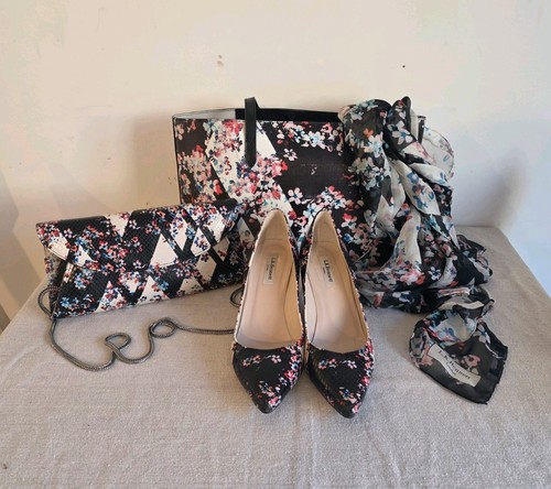 Bennett black floral - l.k.,