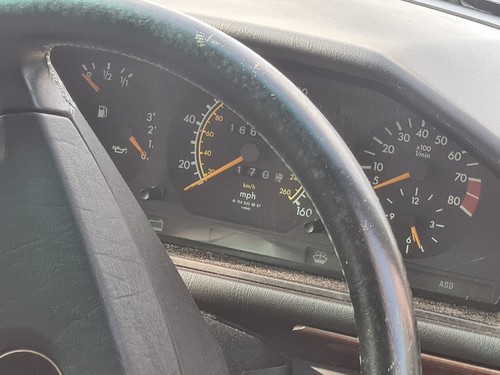 Mercedes w124 speedo - mercedes,
