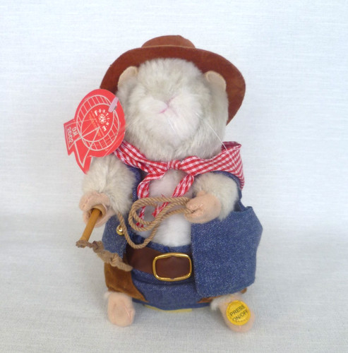 Gemmy dancing singing hamster - dancing,