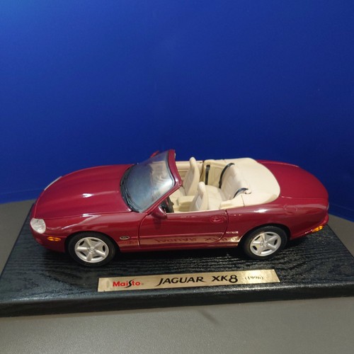 Maisto 1996 jaguar xk8 18 - 1996,