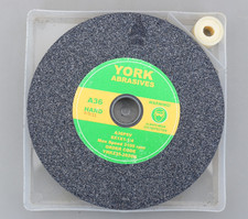 Vintage York A36 Hard Aluminium Oxide Bench Grinding Wheel 8x1x1 1/4 200x25x32