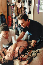 EMMERDALE: NATALIE J. ROBB 'MOIRA BARTON' SIGNED 6x4 ACTION PHOTO+COA