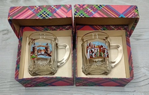 Pair retro kitch novelty - of,