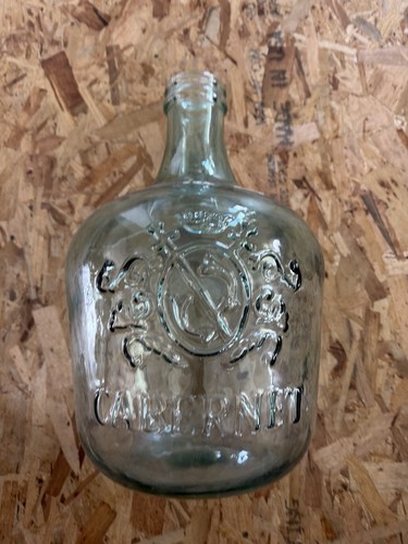 Large gallon glass - 1/2,