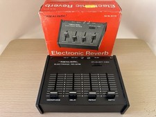 Realistic 32-1110 Analogue