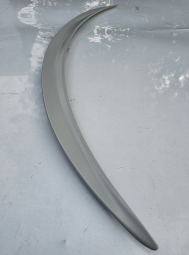 Rear boot trunk spoiler for
