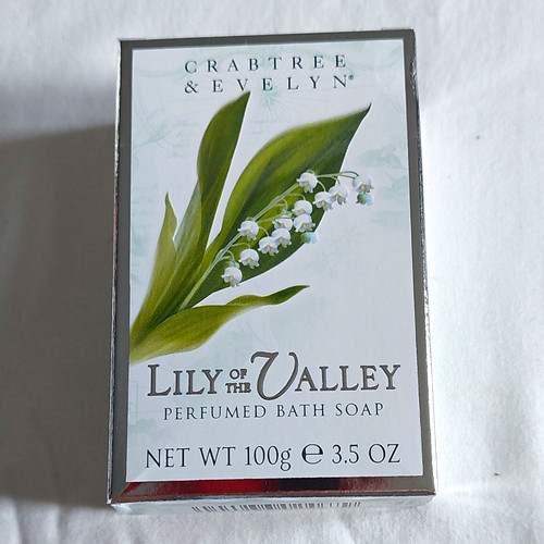 Crabtree evelyn - crabtree,