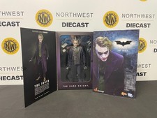 HOT TOYS MMS68 1/6 SCALE THE DARK KNIGHT THE JOKER HIGH DETAIL ACTION FIGURE