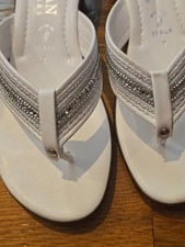 Italian Shoemakers White